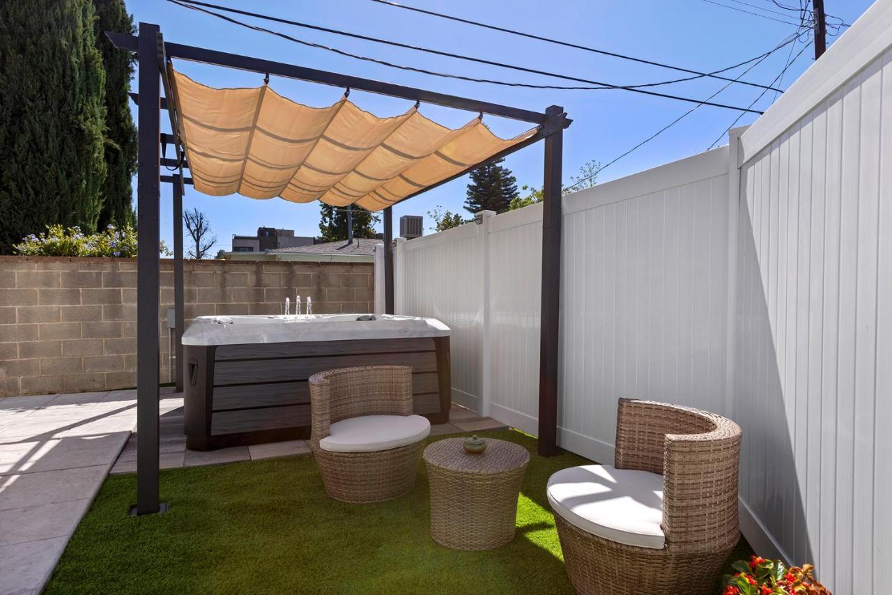 Adorable 3 Bedroom With Jacuzzi & More 로스앤젤레스 외부 사진